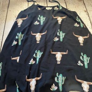 a really cute dress for summer time in great condition.